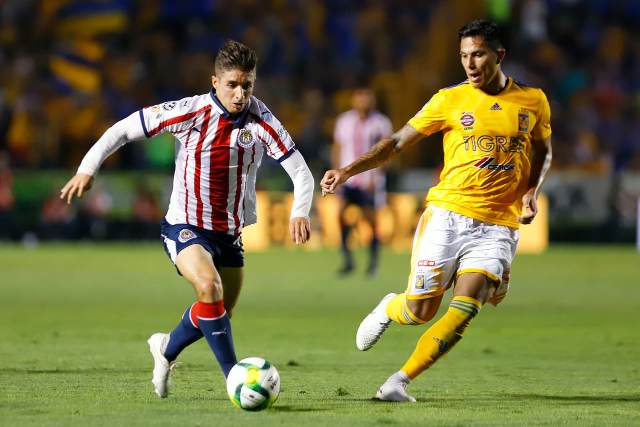 Carlos Salcedo quería jugar en Chivas; Tigres lo buscó más