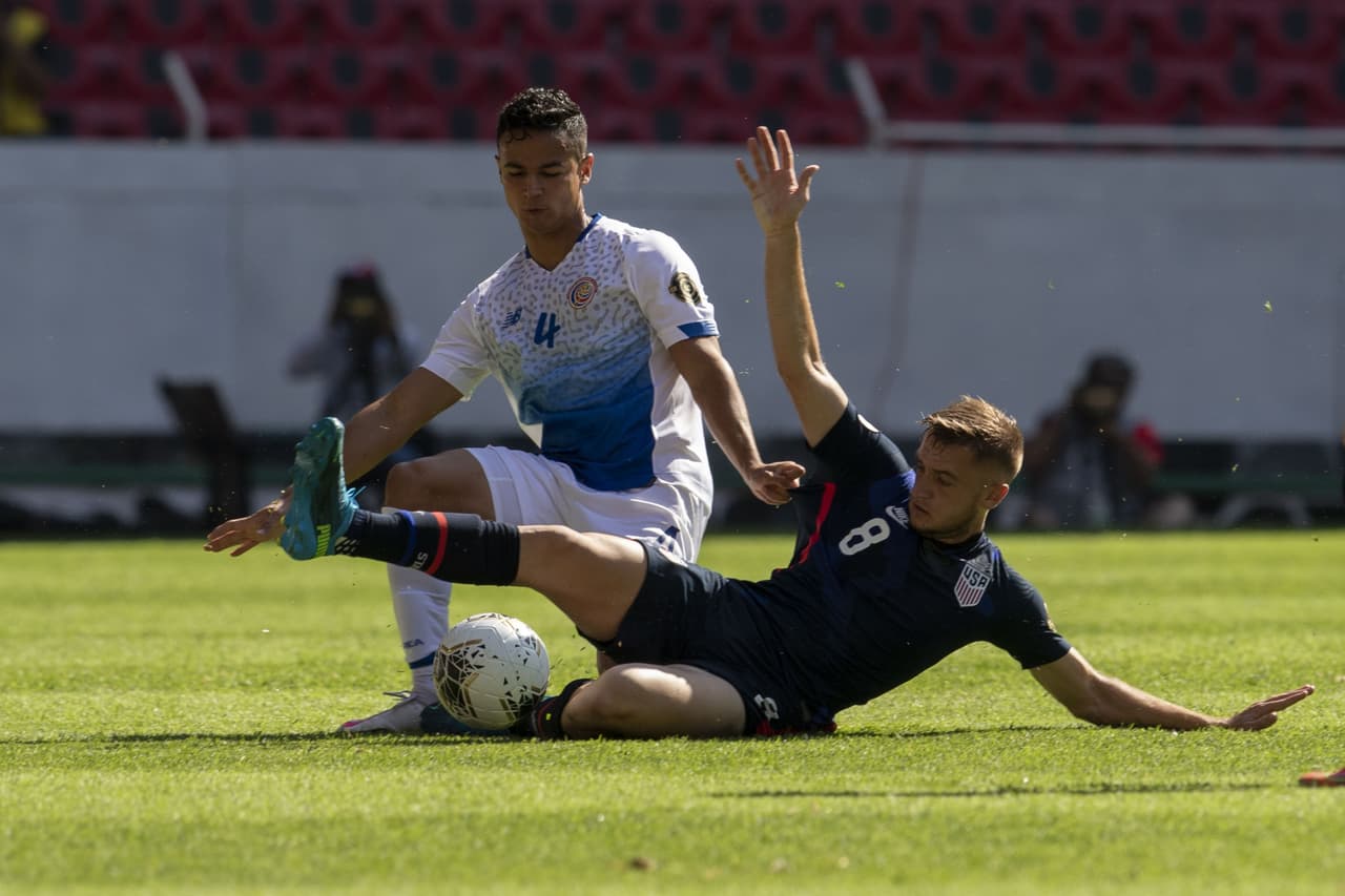 Con solitaria anotación de Aaron Herrera (35') y una gran actuación del portero David Ochoa, Estados Unidos vence 1-0 a Costa Rica en el arranque del Preolímpico masculino.