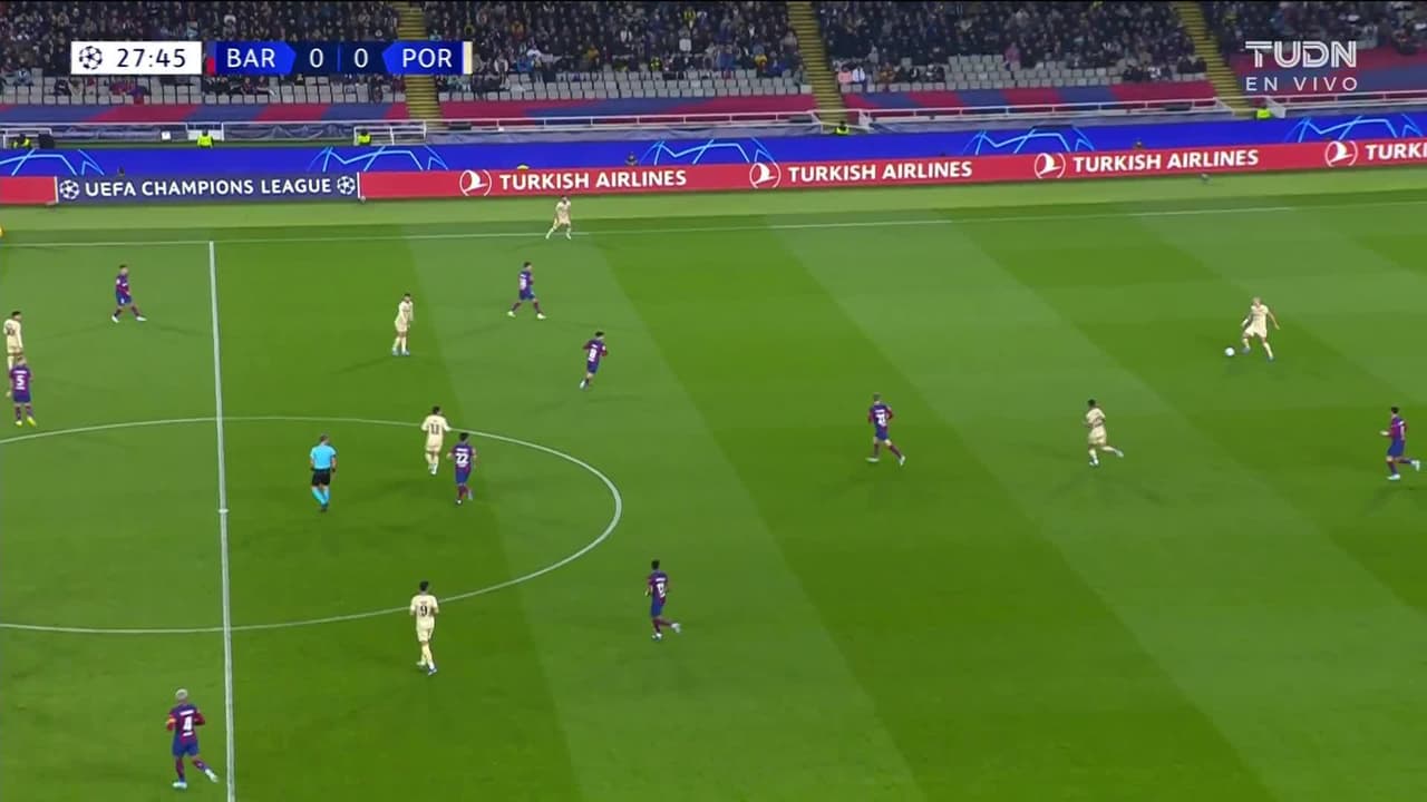 ¡TIRO ATAJADO! disparo por Galeno.