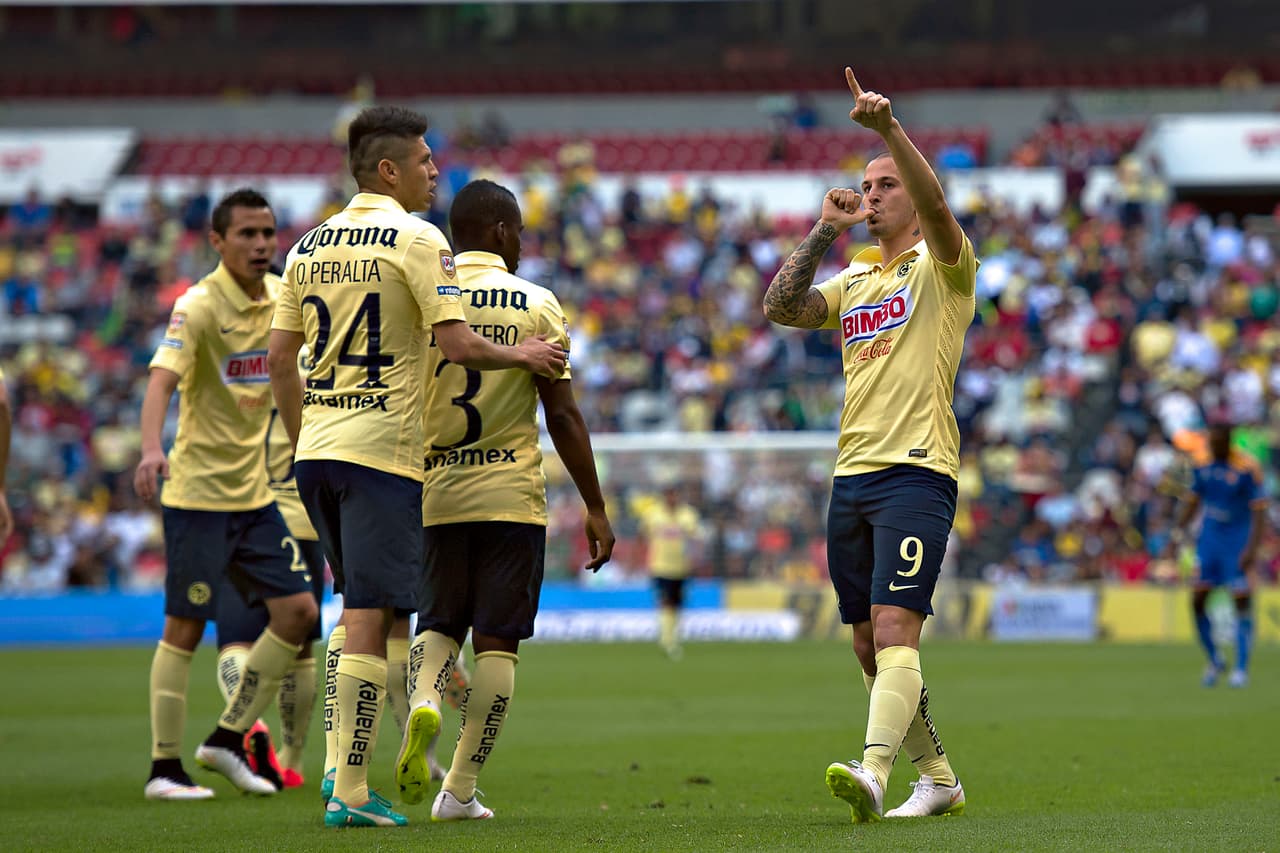 Darío Benedetto fue el anotador del solitario gol que le dio tres puntos y un respiro al cuadro capitalino.