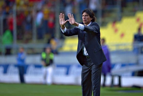 David Comizzo vuelve a México luego de hacer campeón al Universitario de Deportes de Perú. De entrada consiguió ganar la Supercopa MX y un boleto a la Copa Libertadores. La afición espera mucho del equipo y del técnico argentino.