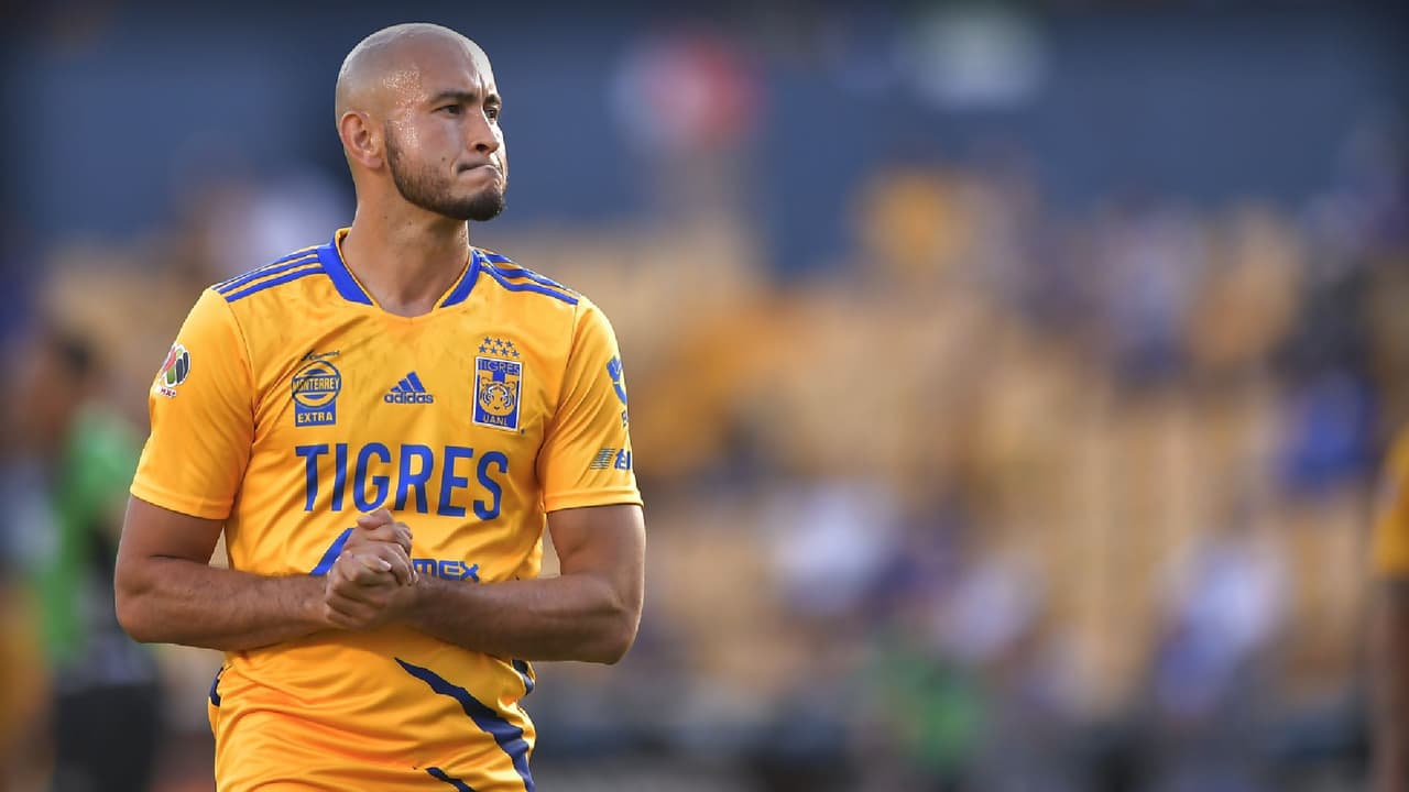 Carlos González se concentra en fichar con Toluca, revela Sancho