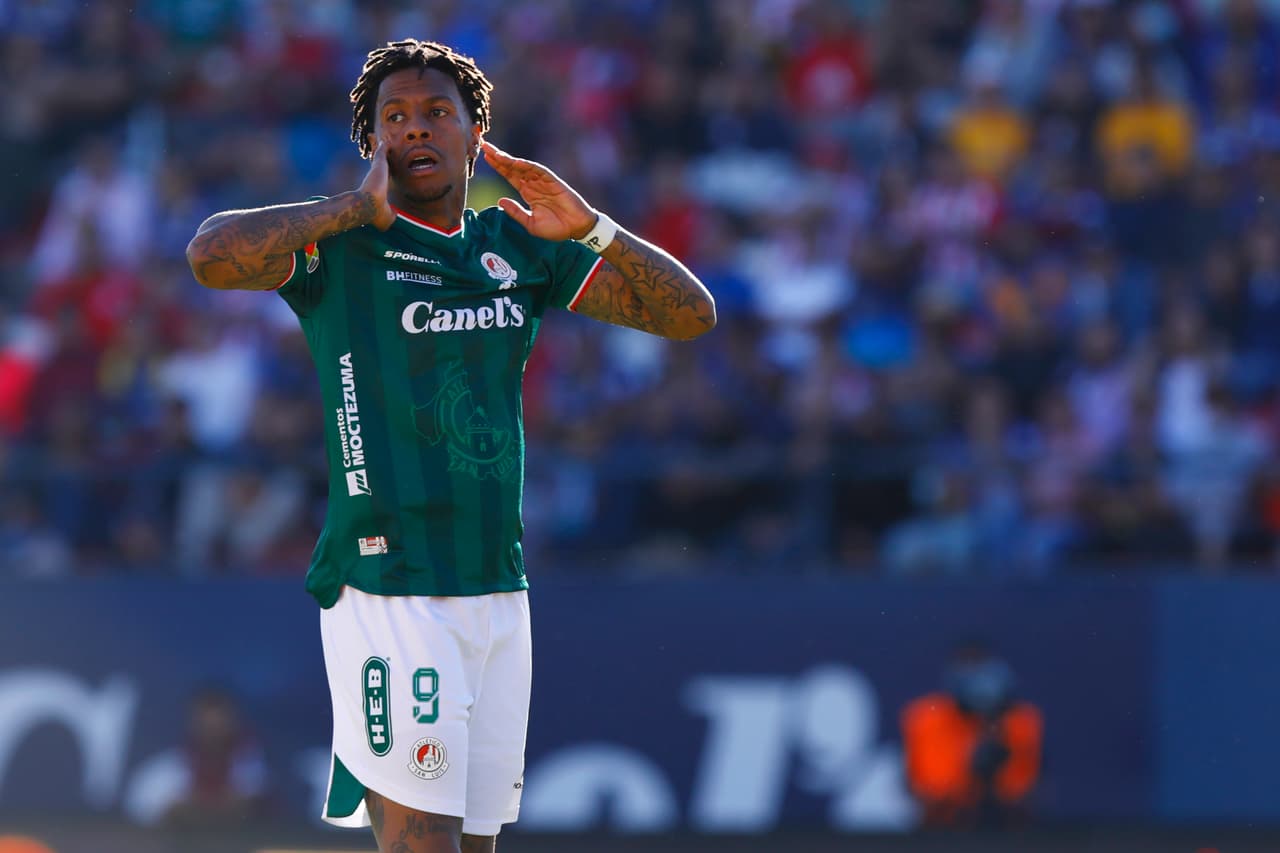 Continuidad de Abel Hernández en el Atlético de San Luis está en duda