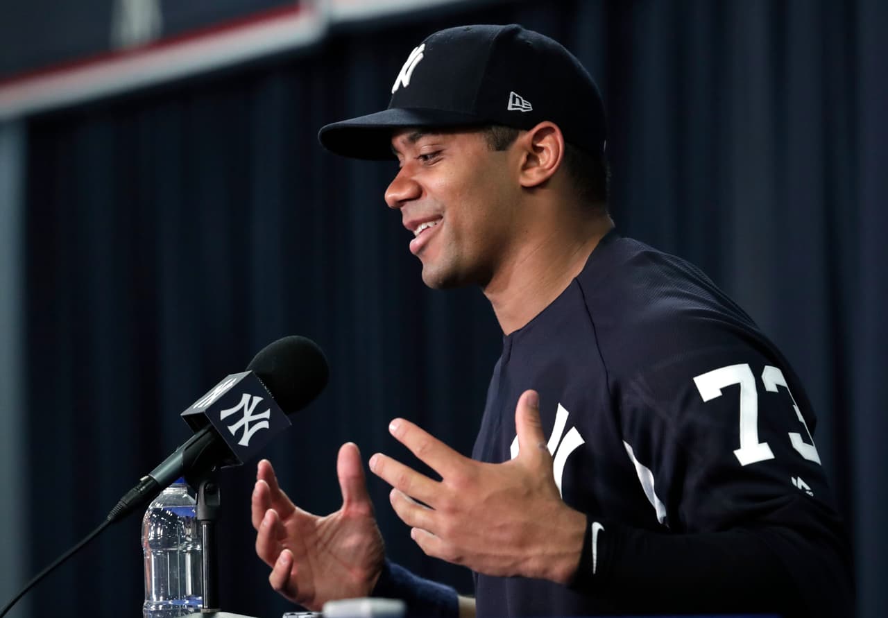 "Desde que era un niño soñaba con ser parte de los Yanquis. Siempre los seguí y mi jugador favorito era Derek Jeter”, reveló.