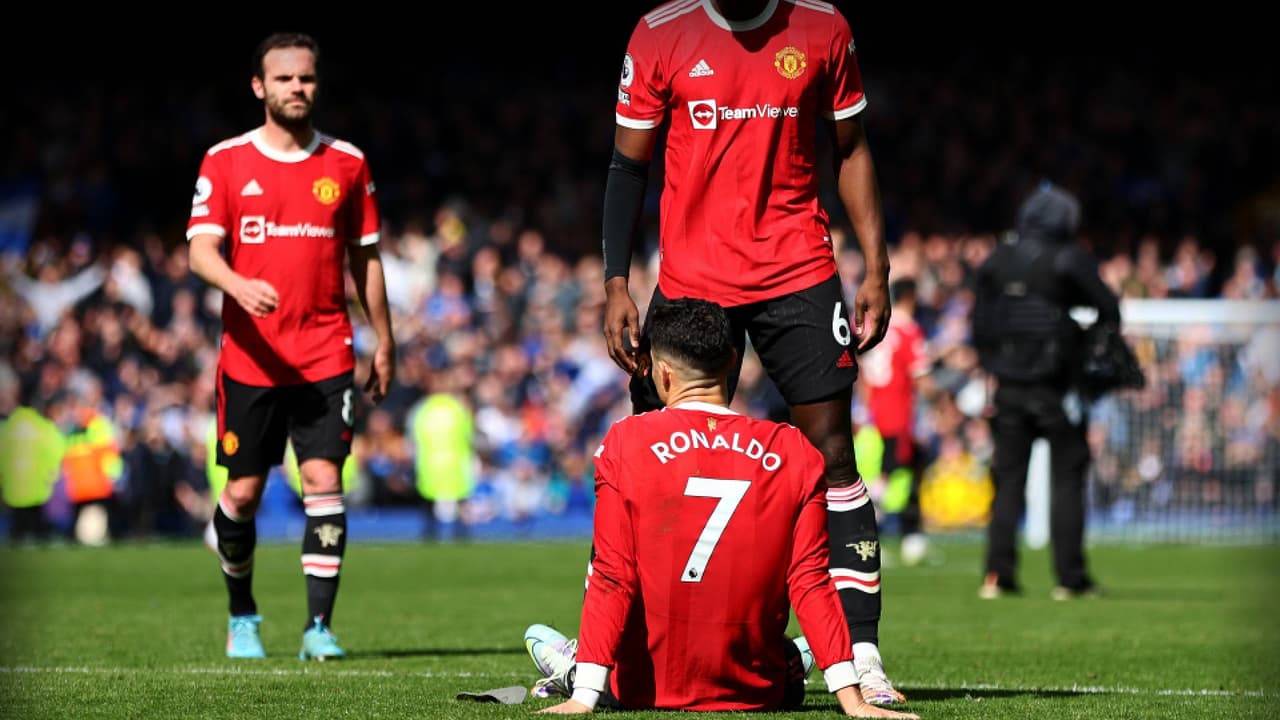 CR7 muestra pierna ensangrentada tras perder vs Everton