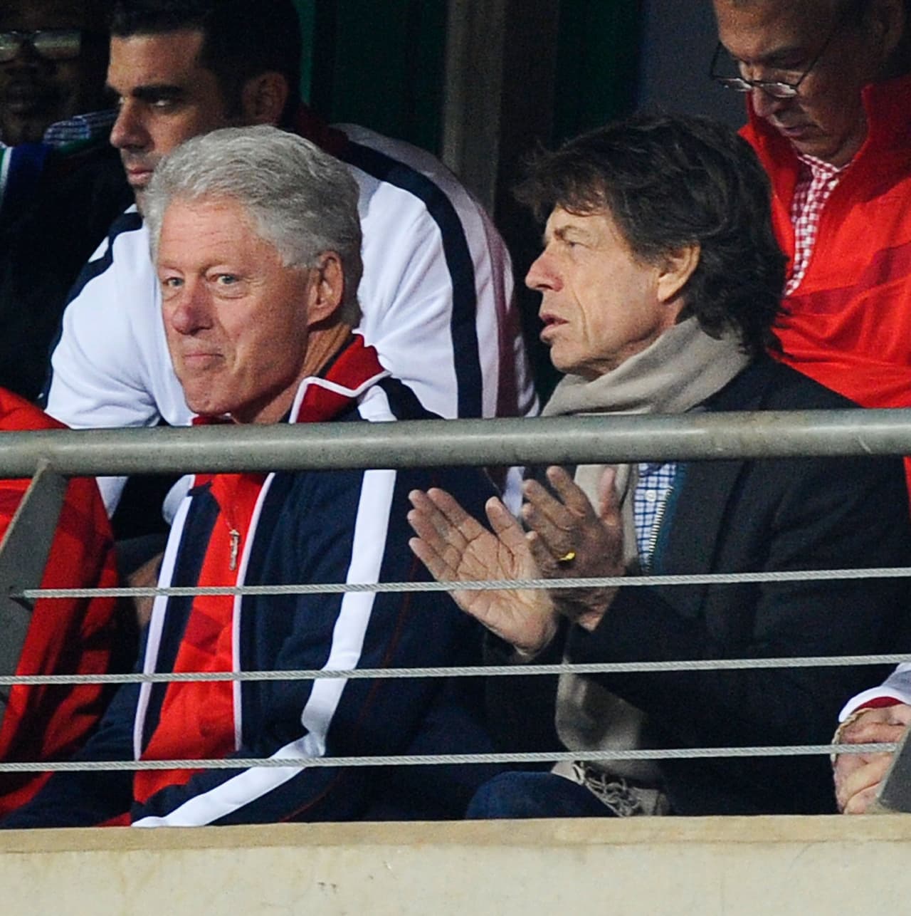 Si bien ser 'salado' no es exclusivo del fútbol si es muy común en la terminología de los hinchas. Esta palabra se refiere a aquella persona que con su presencia u apoyo trae mala suerte. Por ejemplo, Mick Jagger, vocalista de Rolling Stones, tiene fama de salado. Esta imagen es del Mundial de Sudáfrica 2010 cuando apoyó a Estados Unidos que en ese juego perdió 2-1 contra Ghana.