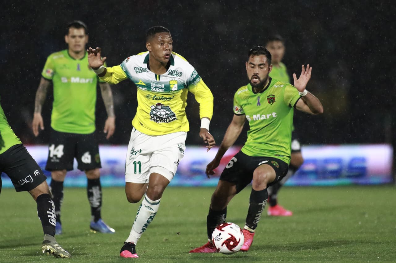 Campbell (67'), A. León (83') y Mena (91') decretaron la voltereta para los visitantes.