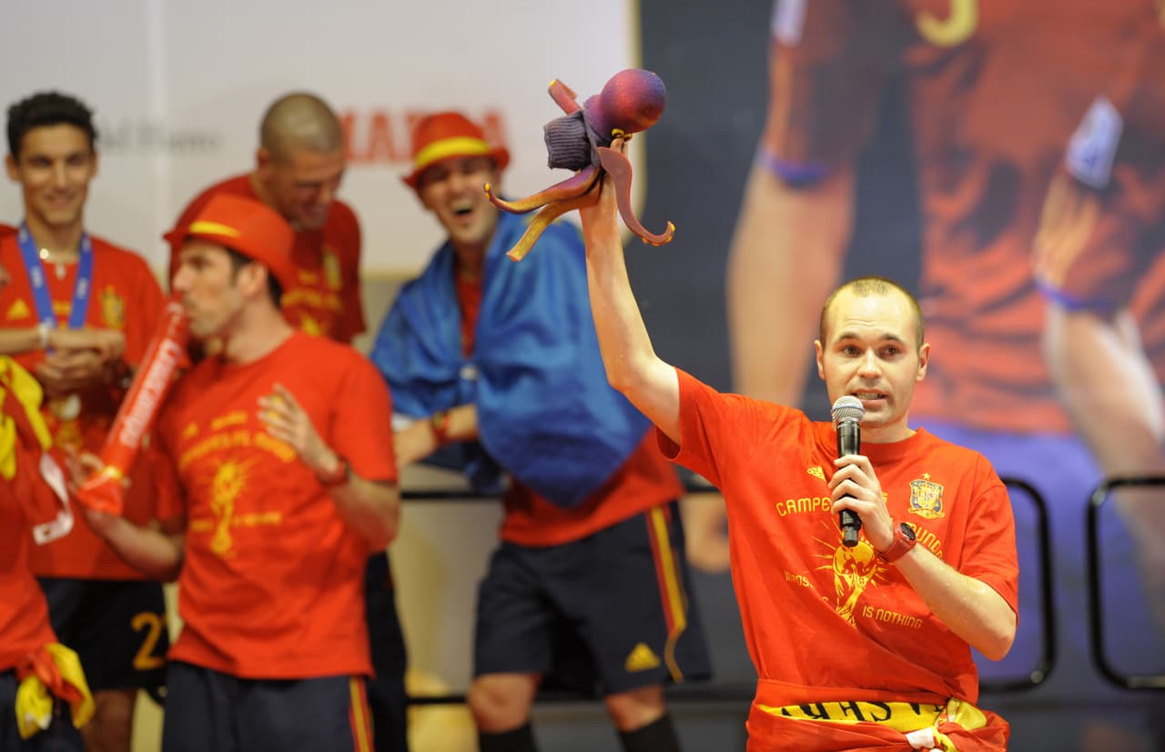 Incluso, los jugadores campeones de España hicieron referencia al recordado pulpo Paul.