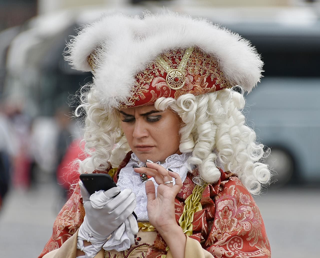 Y es que incluso los artistas locales en San Petersburgo estuvieron en búsqueda de estar actualizados con todo el movimiento de Rusia 2018.