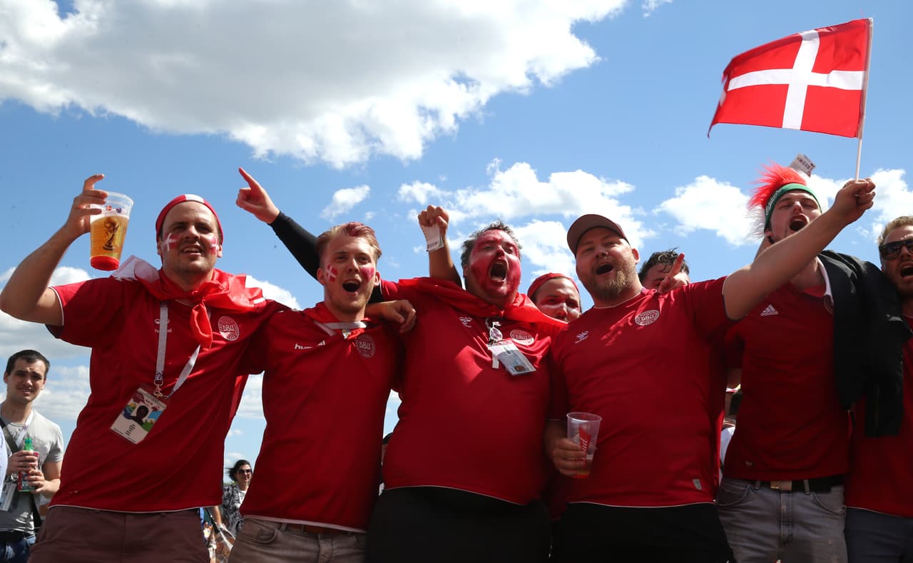 Los fanáticos pusieron todo su colorido y buena energía para el partido entre Dinamarca y Australia por el grupo C, en su segunda aparición en el Mundial de Rusia 2018.