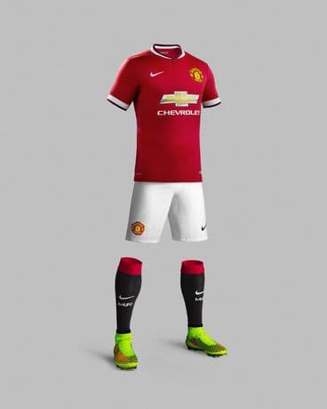 Manchester United lanzó su nuevo uniforme de local para la temporada 2014-15, en el que preservan los clásicos colores rojo, blanco y negro y en el que incorporan la leyenda "Youth, Courage, Greatness" (Juvetud, coraje, grandeza).