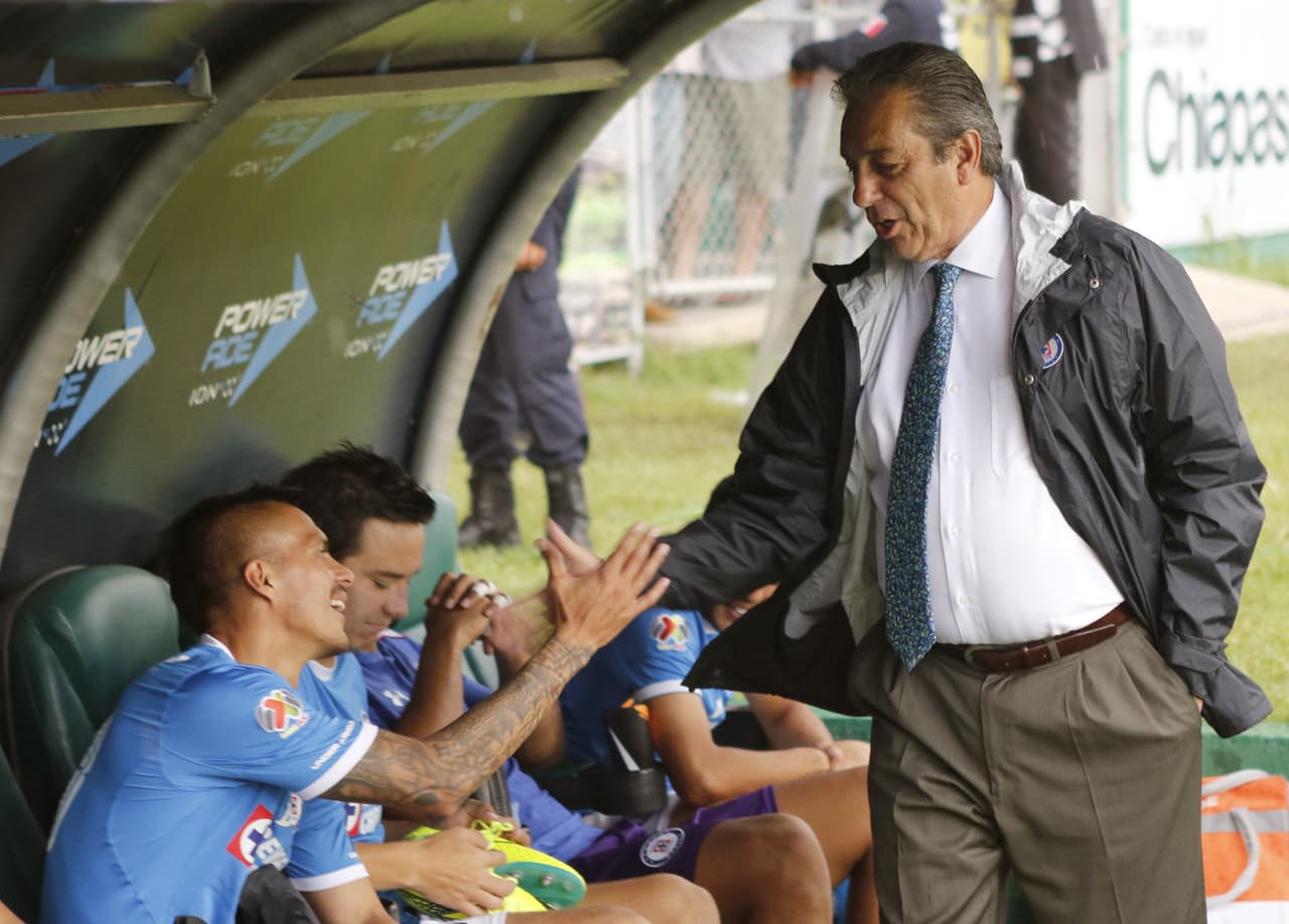 A Tomás Boy su grupo no le ha dejado solo y pese a su paso inestable se mantiene muy cerca de la zona de clasificación a la Fiesta Grande