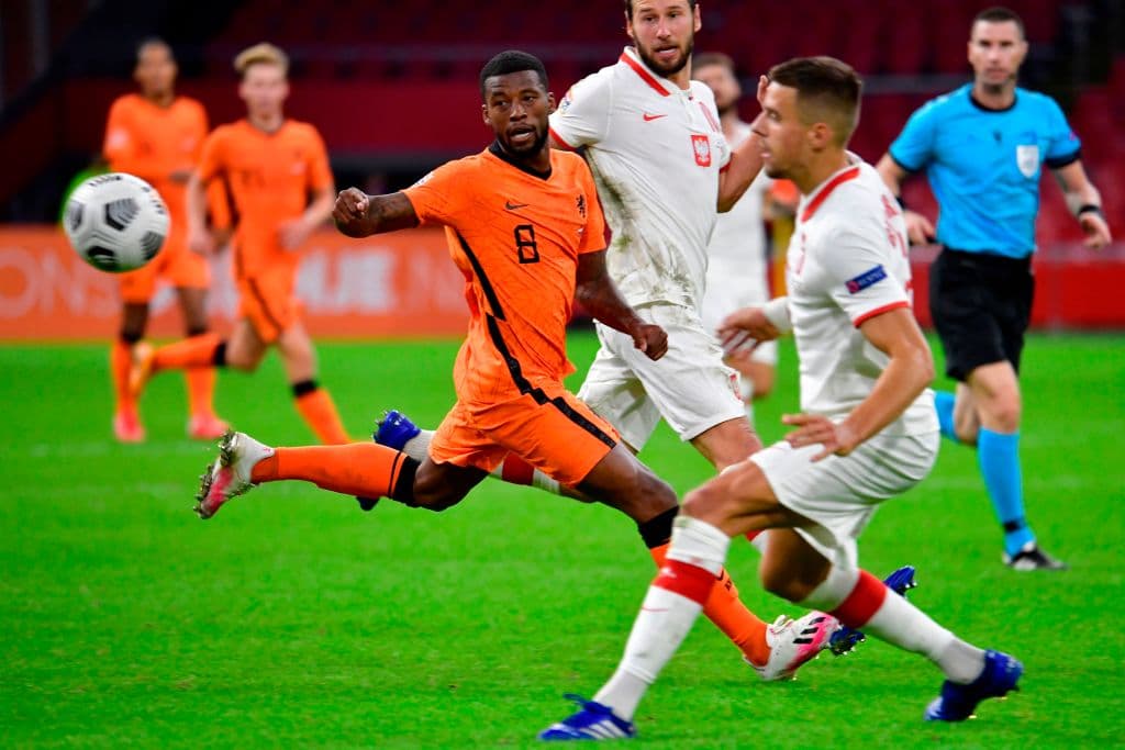 Steven Bergwijn marcó a los 61’ del juego el gol de la victoria para sumar sus primeras tres unidades en la competición.