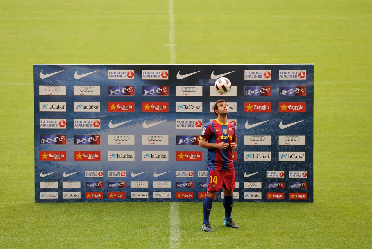 Guardiola solicitó a Javier Mascherano en 2010. El Barça pagó 20 millones al Liverpool y el argentino sí ha desquitado, ganando Champions y Ligas como titular.