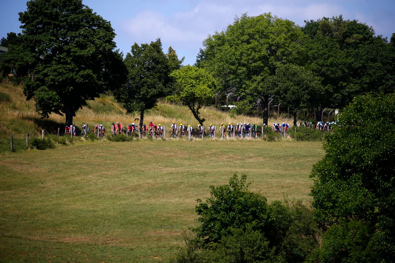 Las praderas se convierten en auténticas postales que por momentos hacen olvidar que son el retrtato de una competencia.