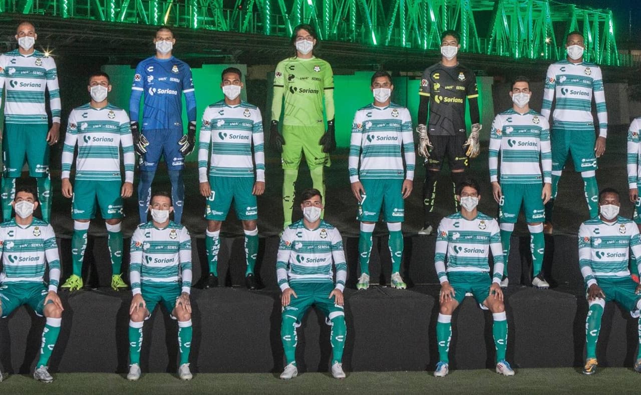 Santos sorprende con la foto oficial del club