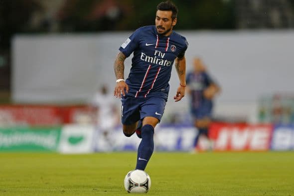 Ezequiel Lavezzi: El 'Pocho' es uno más de los cracks de la Serie A italiana que decidió dar el sí a la propuesta del PSG, que si ya tenía un ataque temible con la incorporación del argentino luce temible. Fueron años llenos de goles con el Nápoli antes de cambiar de horizontes.