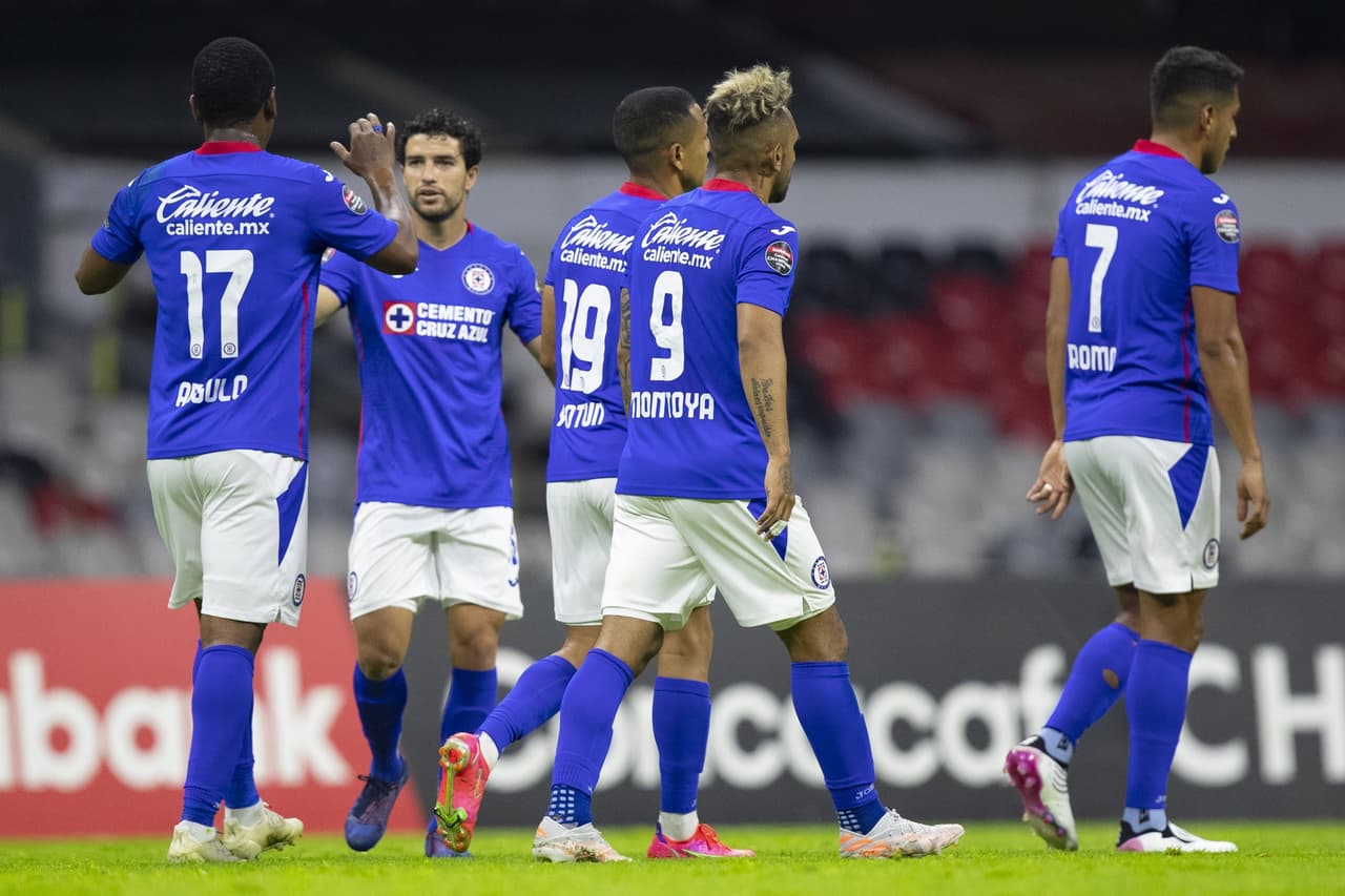 Con un solitario gol de Brayan Angulo, Cruz Azul vulve a vencer a Toronto y con un marcador global de 4-1, son el segundo equipo clasificado a las semifinales.