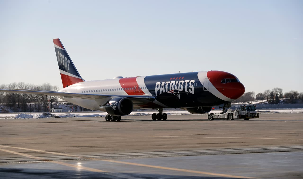 Así lució el avión que trasladó a los Patriotas a Minnesota.
