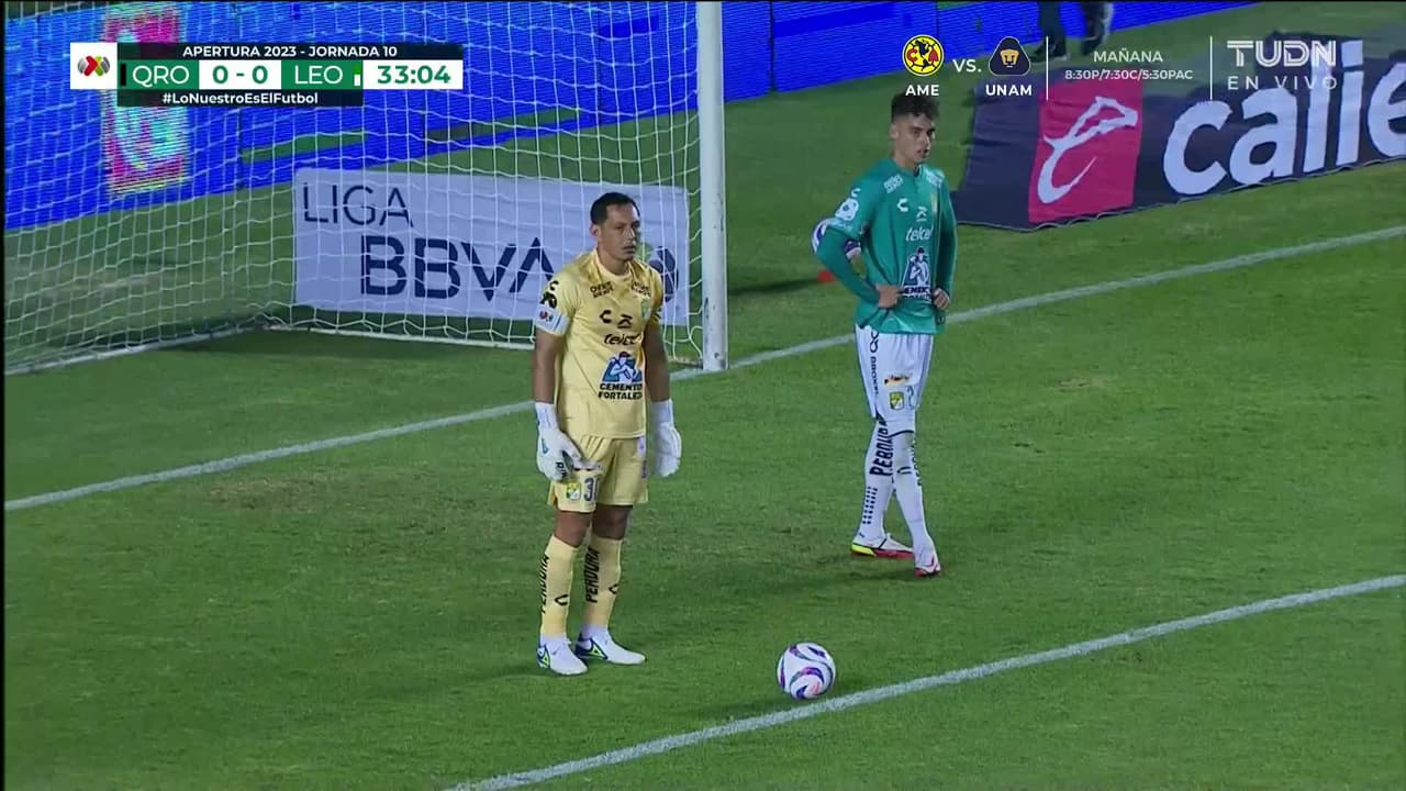 ¡TIRO ATAJADO! disparo por Jaime Gómez.