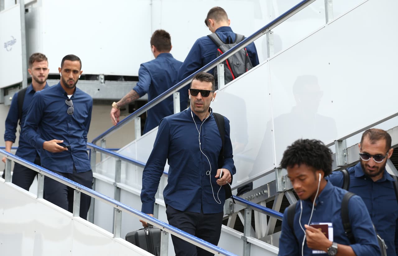 Alex Sandro, Pjanic, Buffon, Chiellini y Cuadrado, todos jugadores de gran calidad que esperan llevar a la Juventus al título.