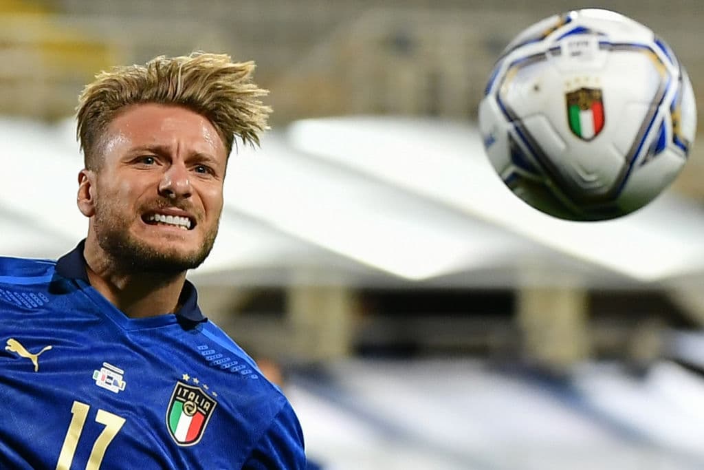 Edin Dzeko adelantó a los visitantes a los 57’ de juego. Stefano Sensi (67’) marcó el gol del empate.