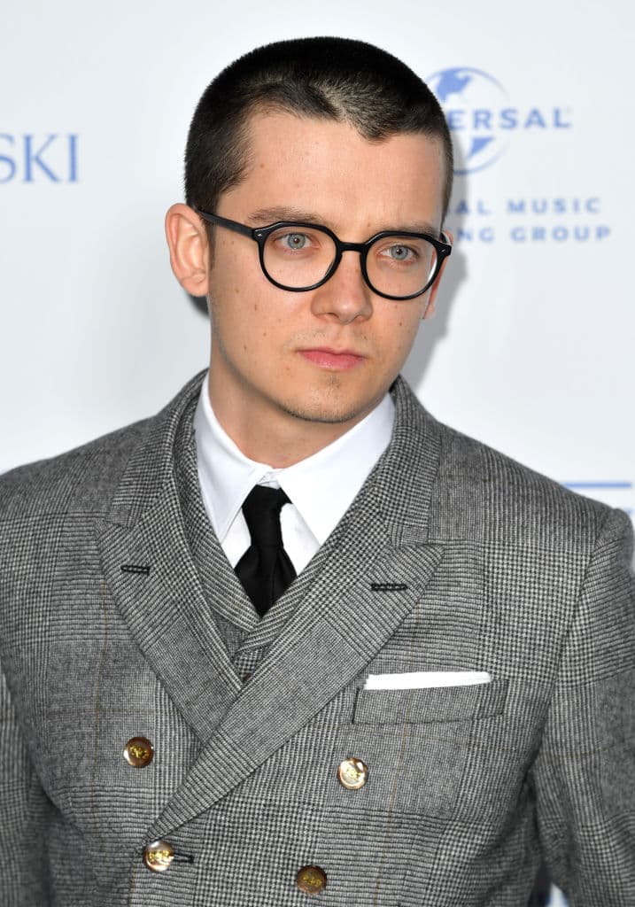 Sex Education sorprendió al mundo con su primera temporada, ya que por primera vez pudimos ver de forma realista y madura los problemas que los adolescentes se enfrenten en los temas de sexualidad.
<br>