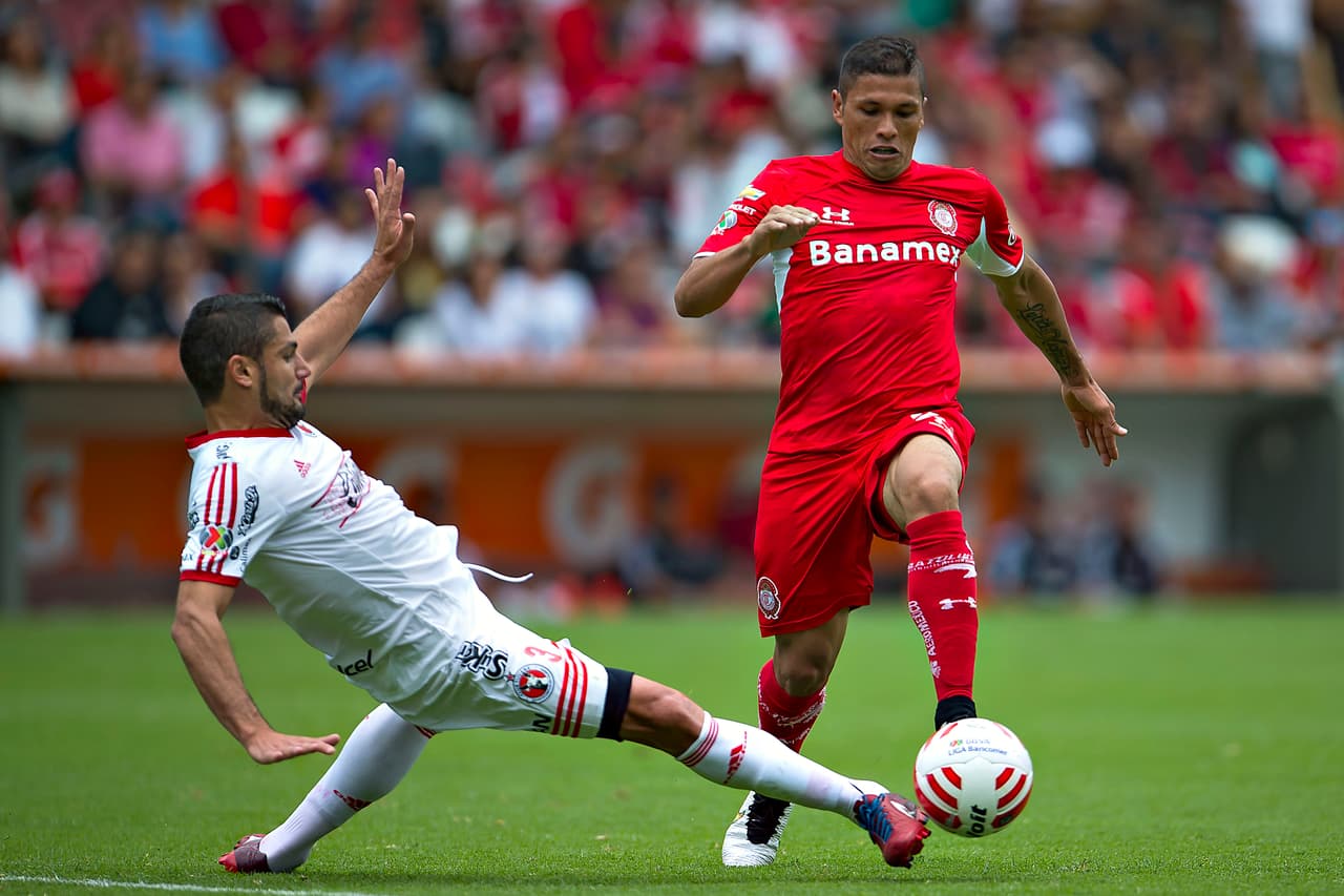 A poco más de 100 de diferencia está Javier Gandolfi de Xolos con 401.