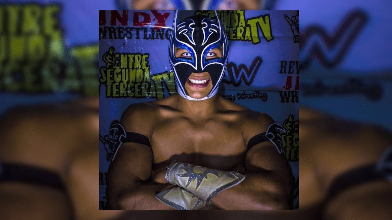 Príncipe aéreo era un luchador independiente; se encontraba luchando en la Arena San Juan Pantitlán, en el Estado de México.