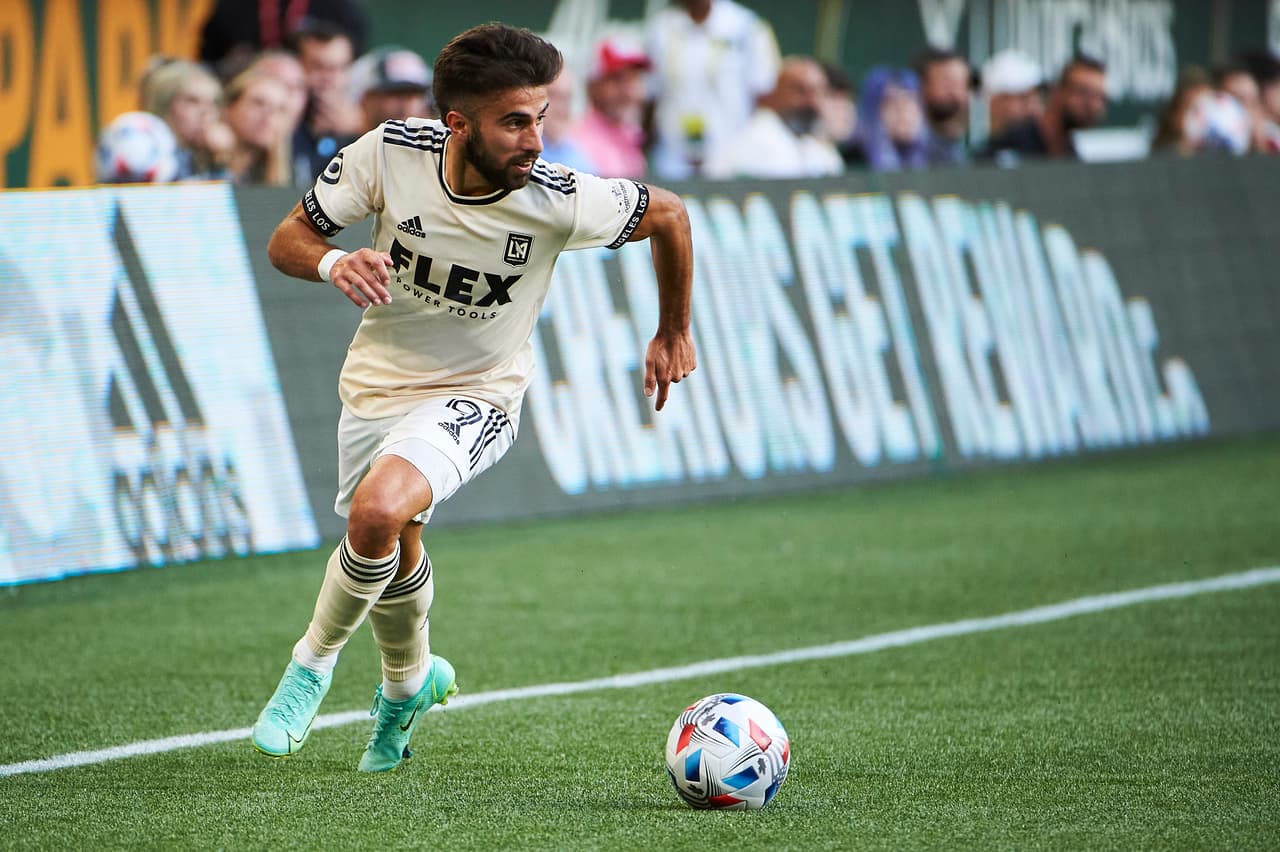 Extremo - DIEGO ROSSI (LAFC)
<br>