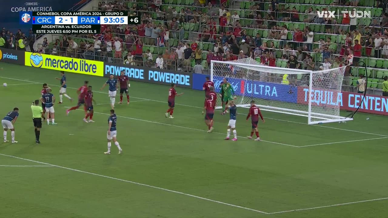 ¡TIRO ATAJADO! disparo por Ángel Romero.