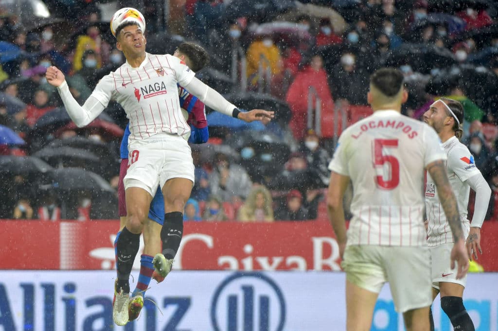 Con goles del Papu Gómez y Ronal Araujo, Sevilla y Barcelona nos regalan un muy entretenido empate 1-1 en el juego de jornada 4 que tenían pendiente.