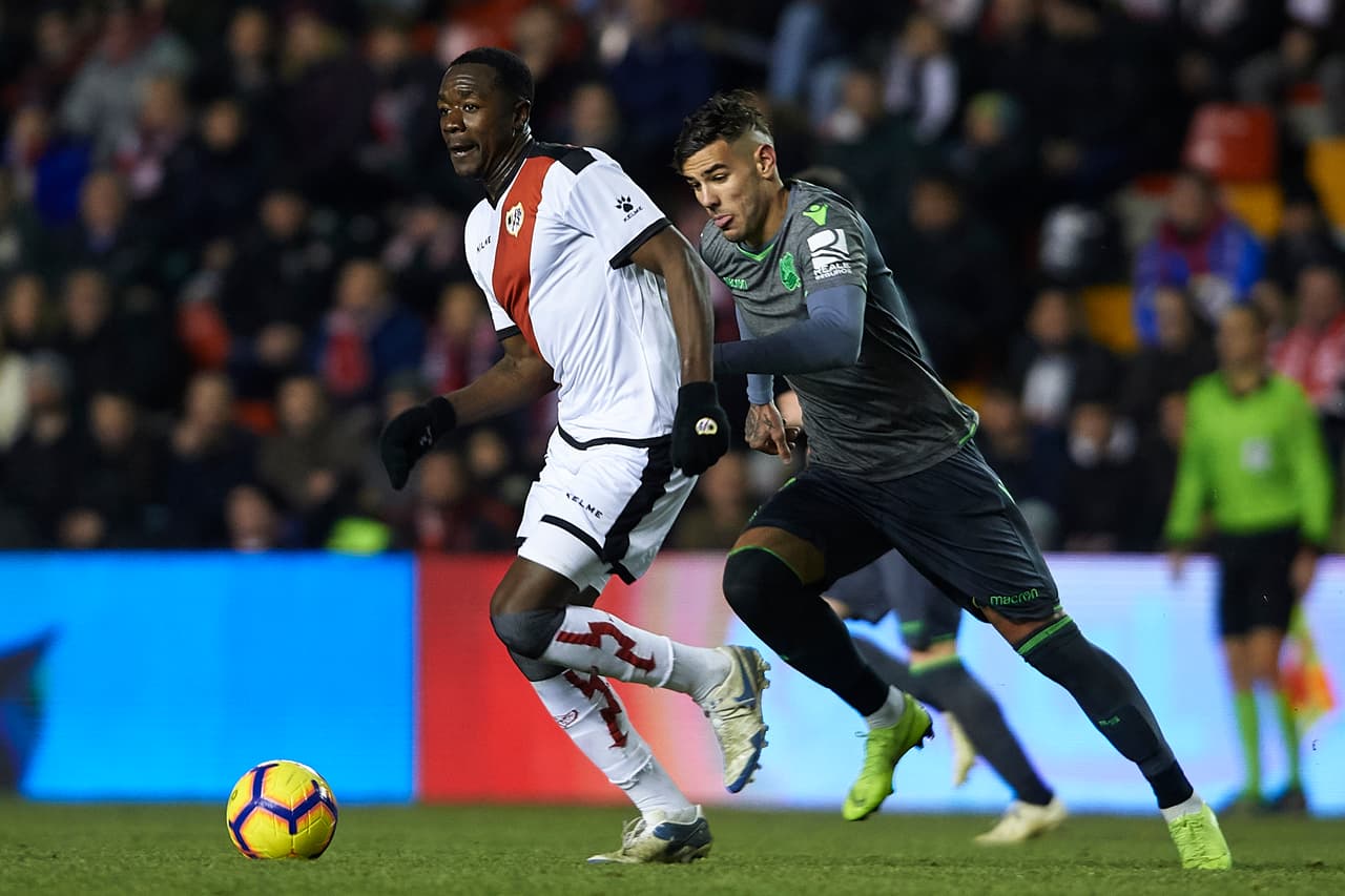 Rayo Vallecano se quedó con la tristeza de una igualdad que lo mantiene en la zona de descenso, con 20 puntos.