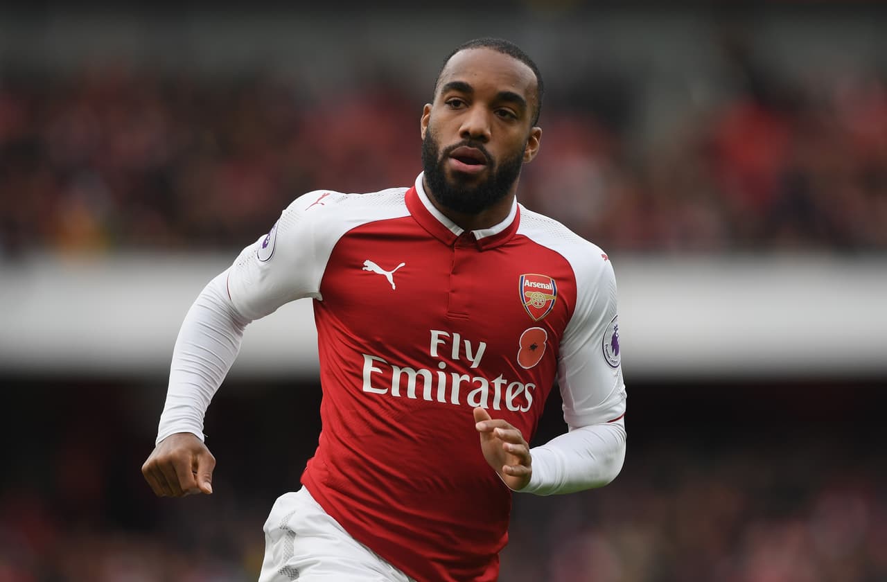 <b>Alexandre Lacazette (26 años) </b>está haciéndose con un lugar, poco a poco, en el Arsenal. Ya suma 9 goles en esta temporada, pero su capacidad goleadora está probada con el Lyon.