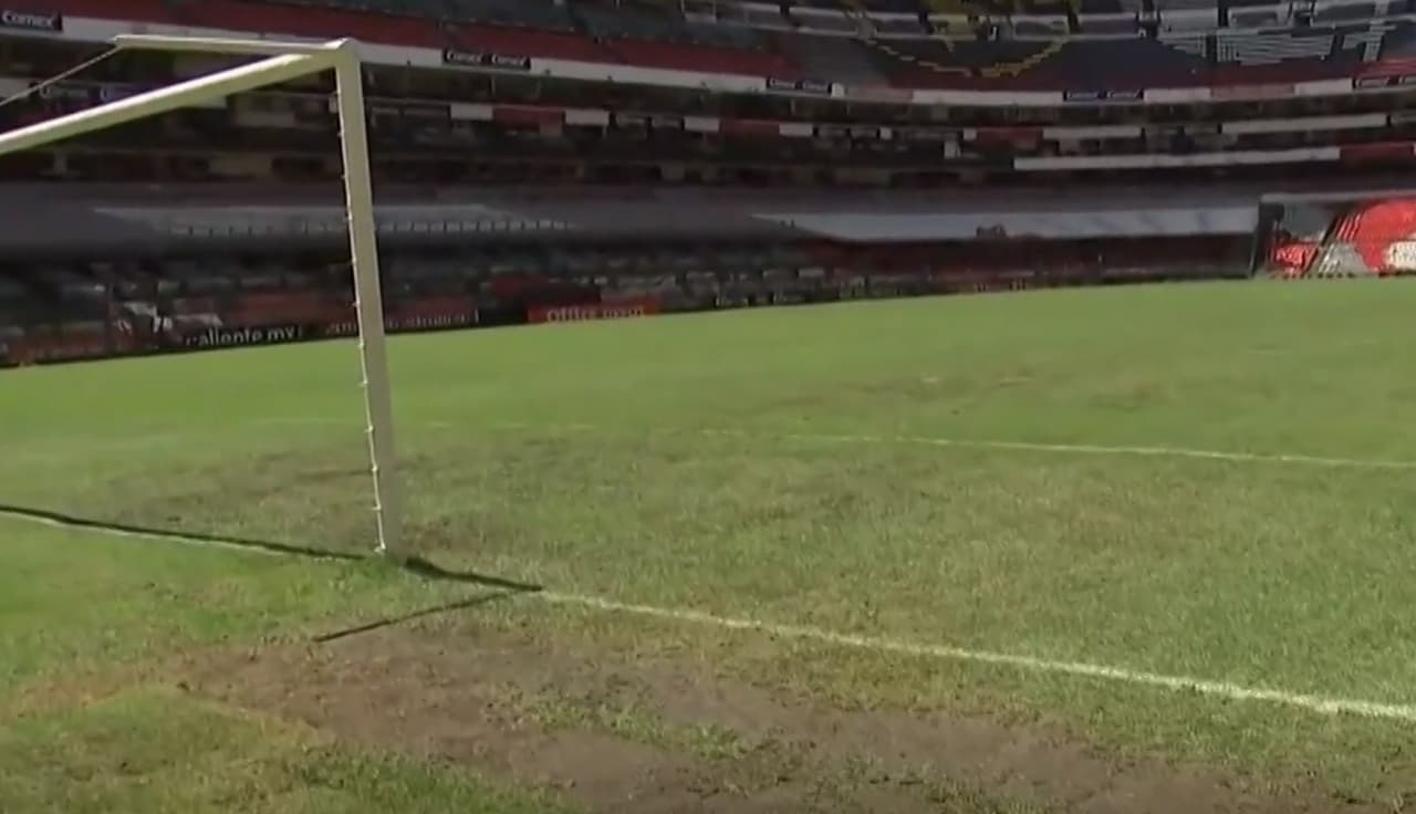 América y Cruz Azul se plantean dejar el Azteca por mal estado del césped, ¿dónde jugarían?