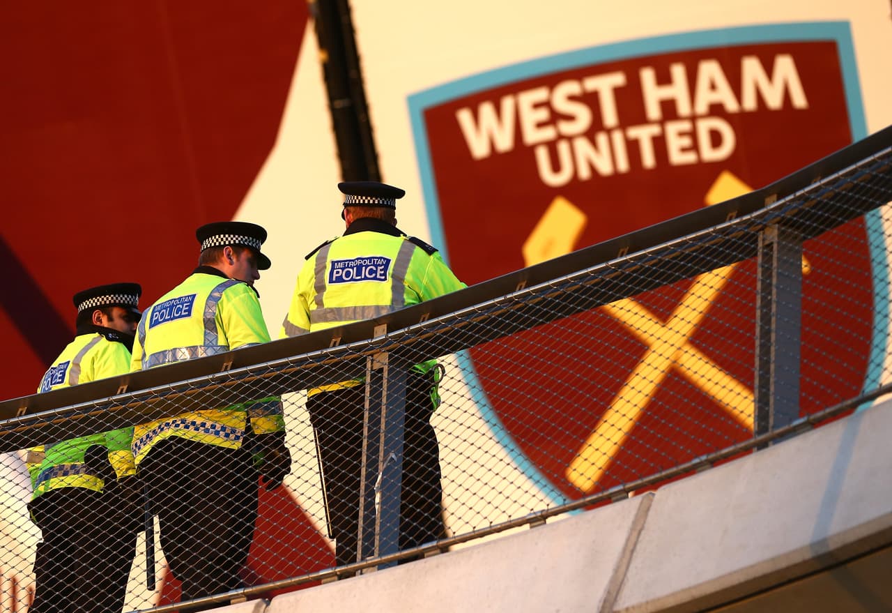 STRATFORD, ENGLAND - DECEMBER 03: Police officers stand at the stadium prior to the Premier League match between West Ham United and Arsenal at London Stadium on December 3, 2016 in Stratford, England. (Photo by Jordan Mansfield/Getty Images)