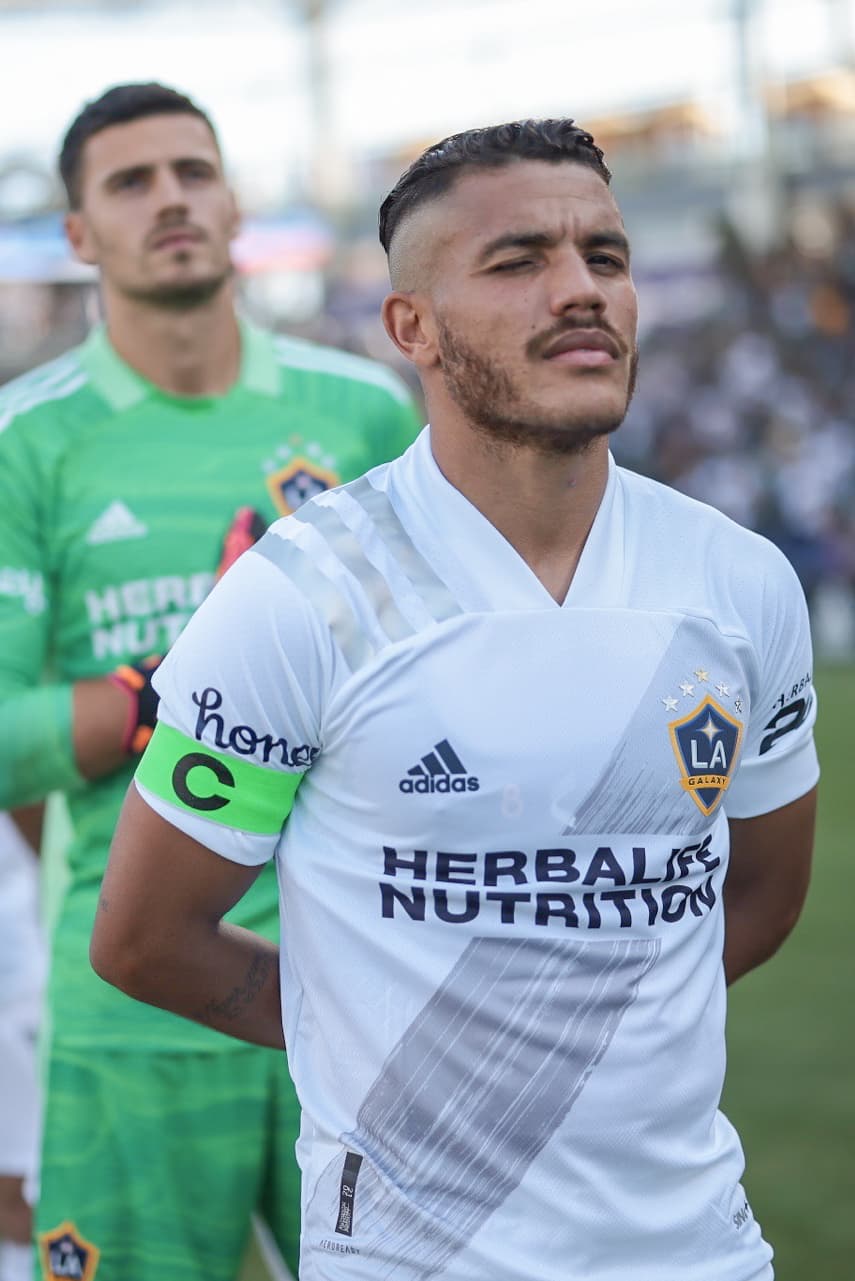 Jonathan dos Santos agradece el apoyo de los fans de LA Galaxy