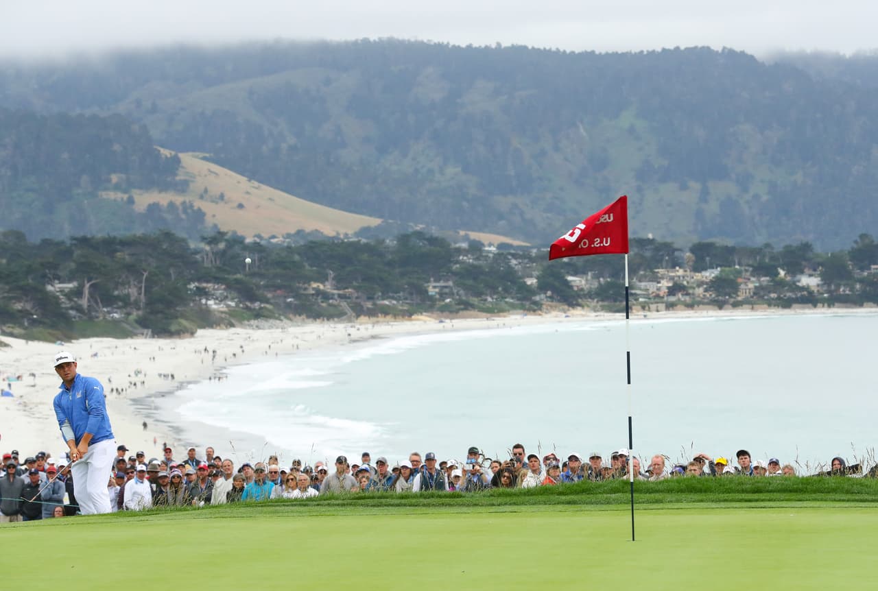 El campo de Pebble Beach en California ofrece postales espectaculares en el US Open de golf, el tercer torneo de 'Grand Slam' de la temporada de ese deporte.