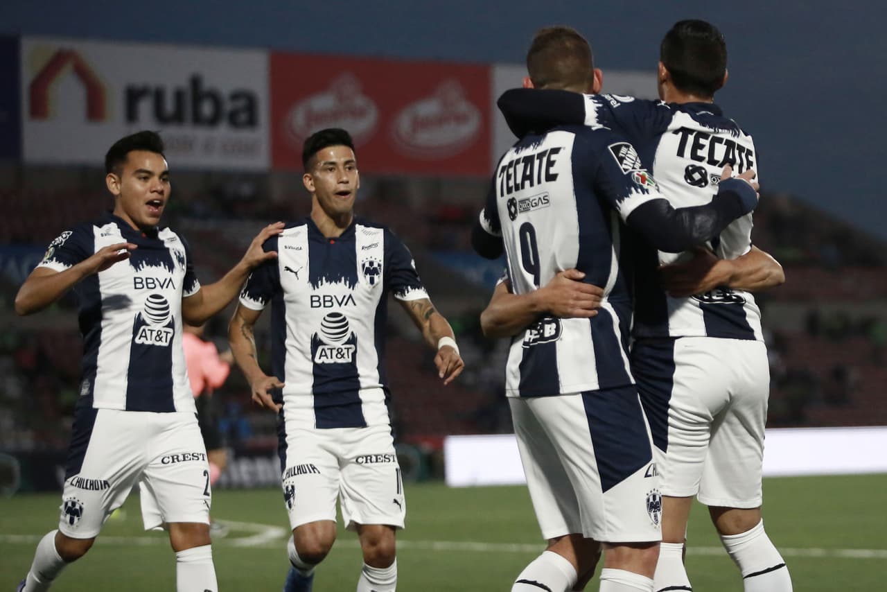 Con dobletes de Vincent Janssen y Rogelio Funes Mori, y goles de Ponchito González y José Alvarado, Monterrey pasa por encima de Bravos con un marcador a favor de 1-6. Los Regios toman la cuarta posición de manera momentánea y los Bravos se quedan en la posición número 14 con 8 unidades.
