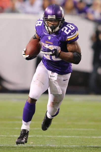 El jugador de Minnesota registró 8.5 en velocidad, tanto en fuerza y agilidad obtuvo 9 y 7 en resistencia.