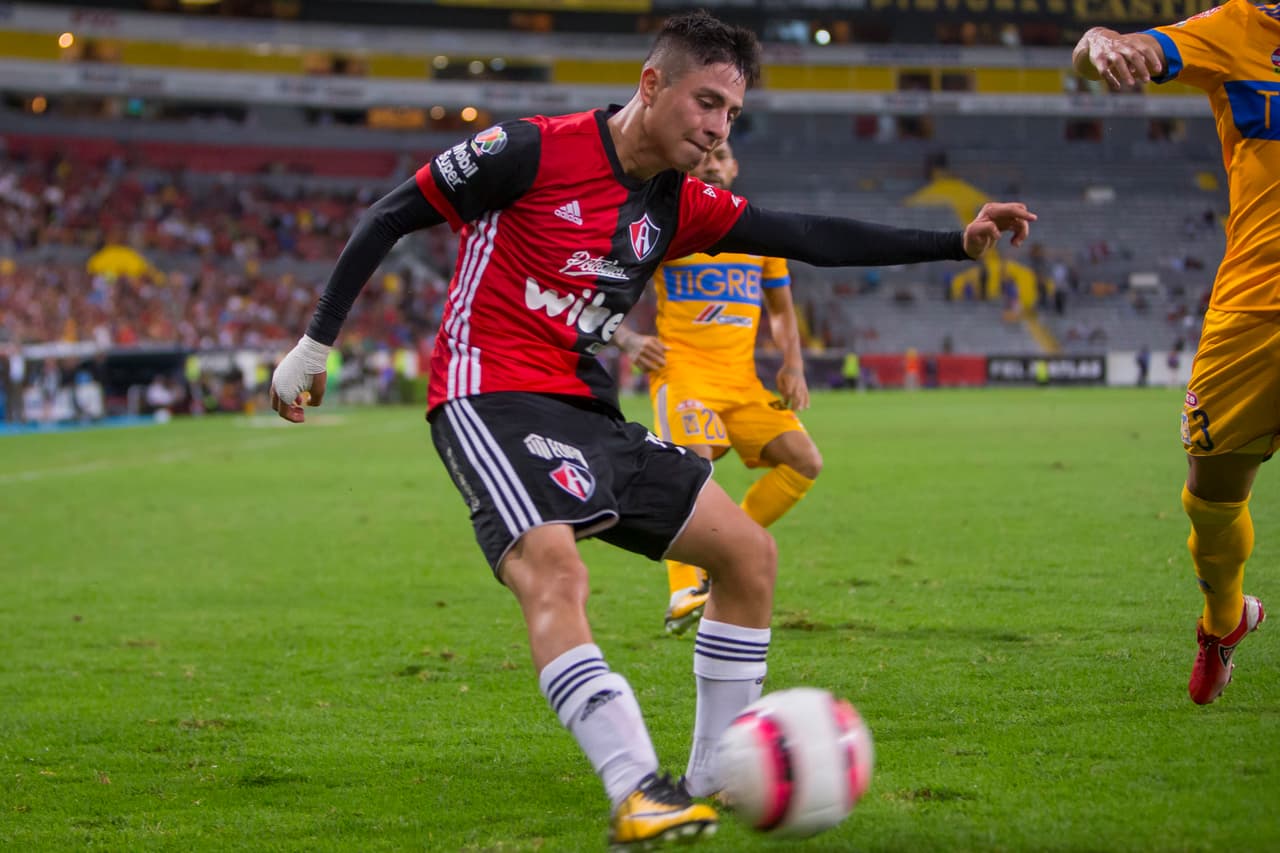 El punto obtenido le permitió al Atlas regresar a la zona de liguilla en detrimento del Cruz Azul.