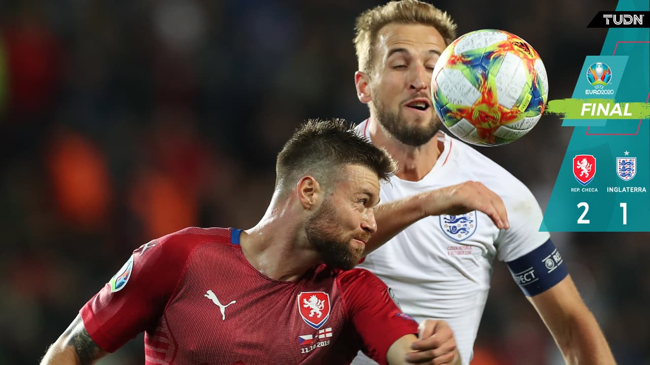República Checa rompe la racha invicta de Inglaterra