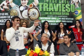 'Travieso' Arce seguro de derrotar a Santos (Foto: Zanfer)