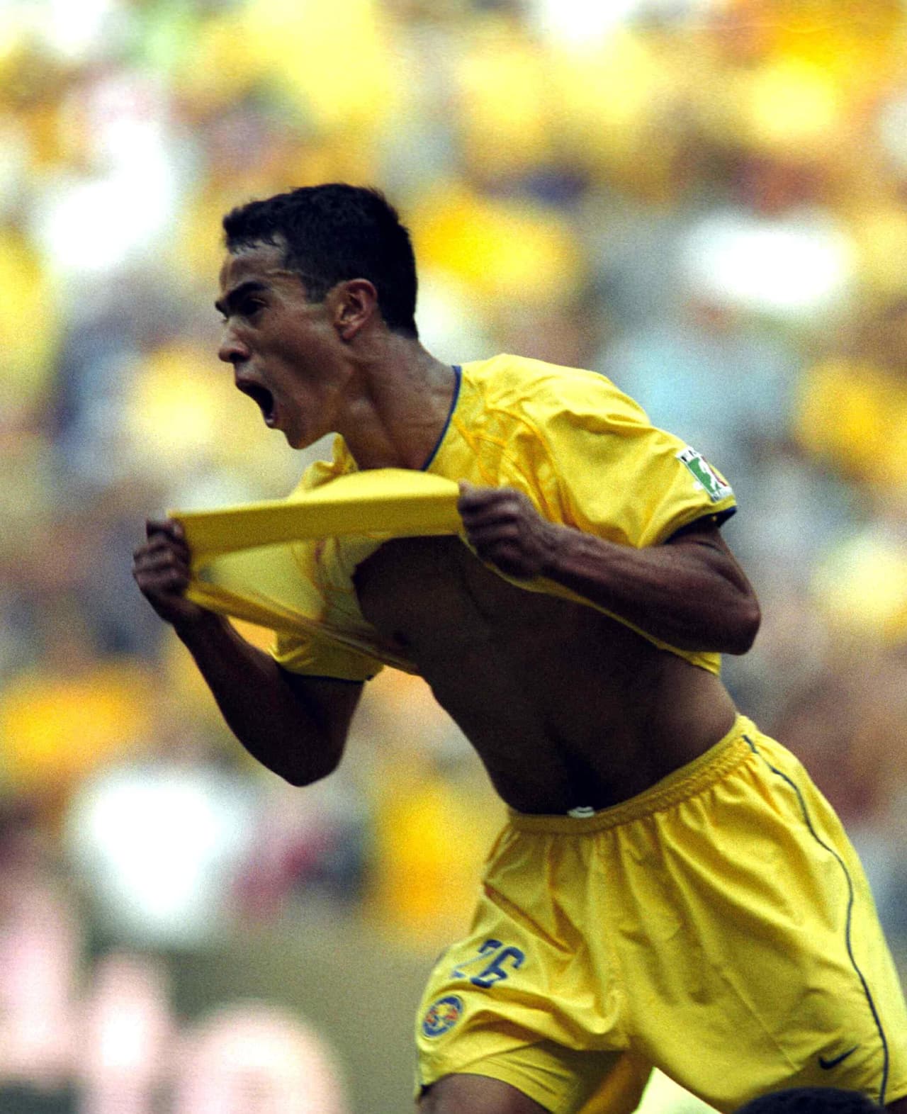 Francisco Torres (América) - Su primer Clásico Nacional lo jugó en el Clausura del 2003 y acabó con empate por 1-1. El gol del equipo de Coapa lo marcó él.