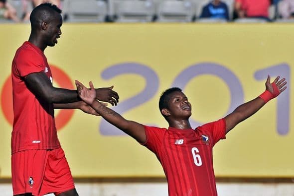 Un doblete de Jorman Aguilar (40, 51) y un definitivo tanto de Fidel Escobar (56) sellaron la igualada para Panamá.