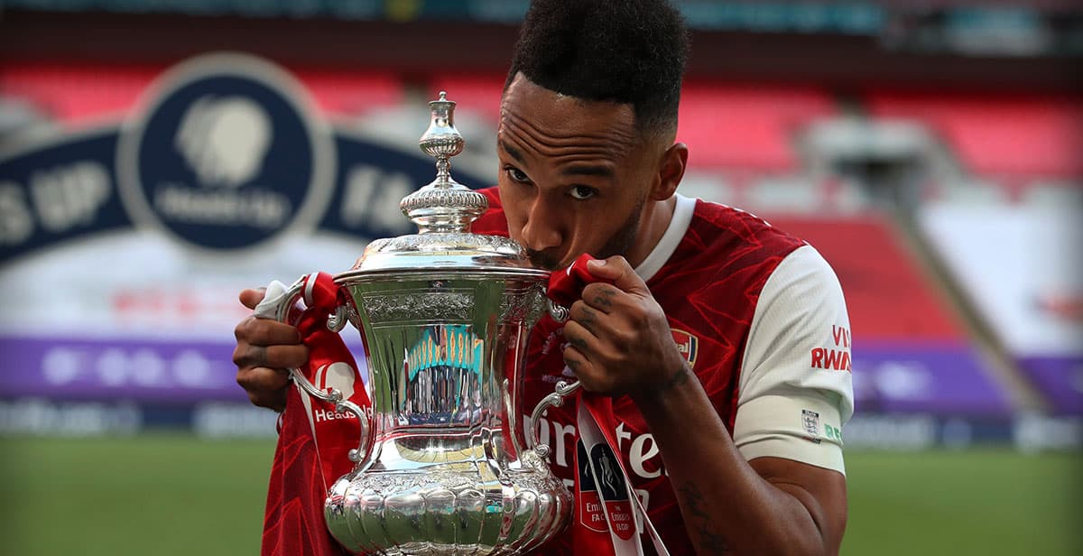 Pierre-Emerick Aubameyang por tres años más en el Arsenal