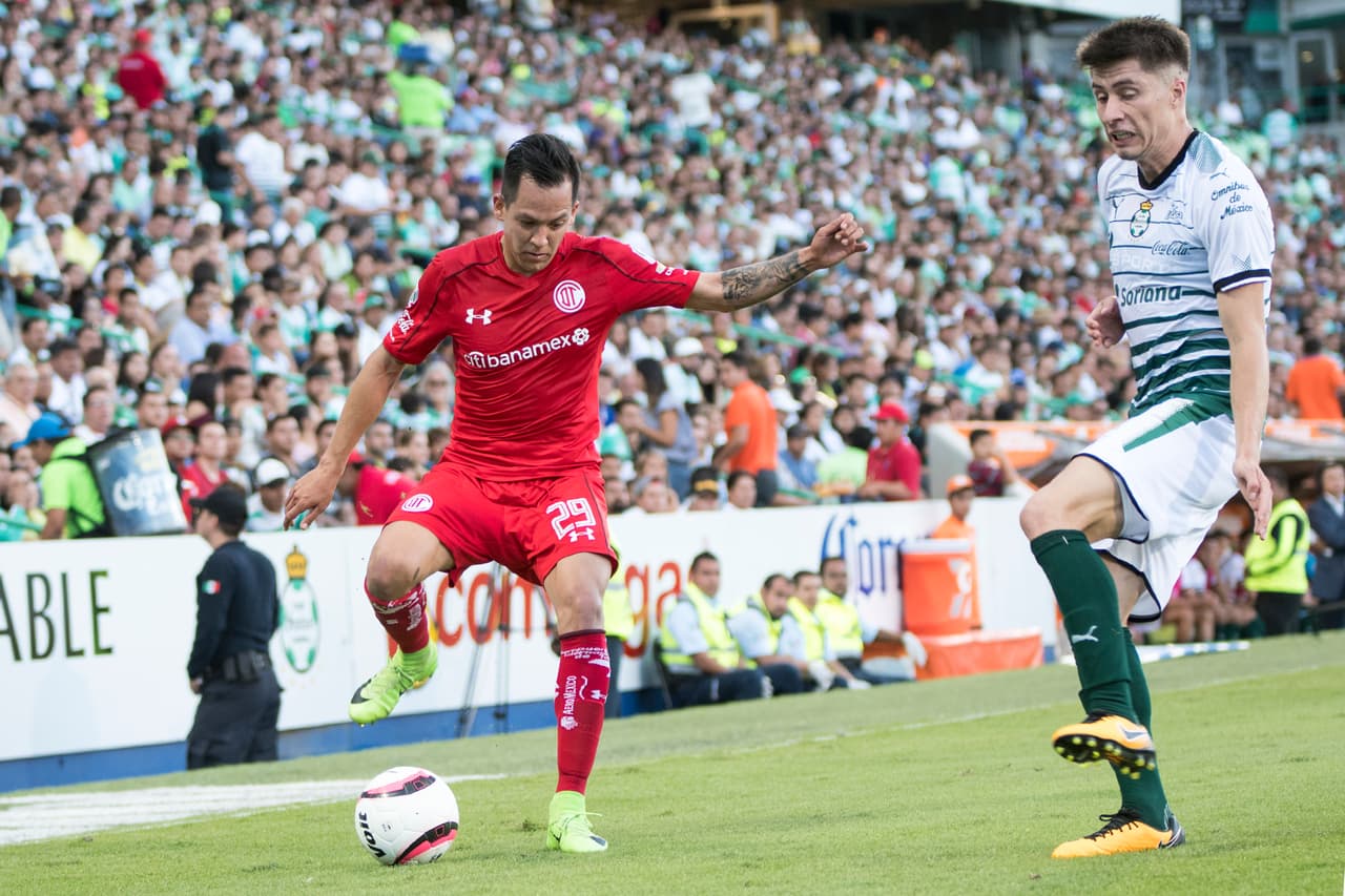 Rodolfo Salinas intentó asociarse con Droopy Gómez para generar peligro.