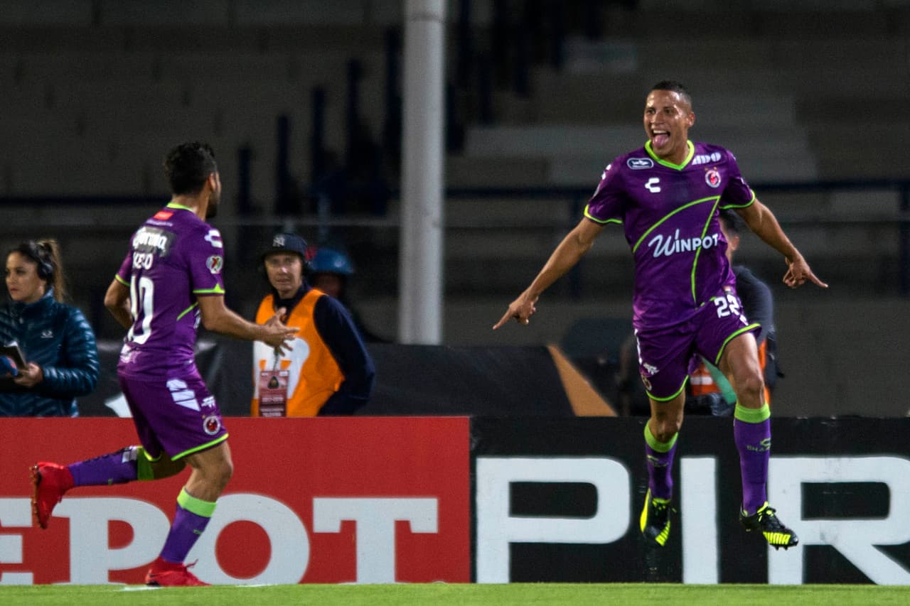 El mismo Diego Chávez amplió el marcador al definir de pierna izquierda un pase preciso de Adrián Luna al minuto 24.