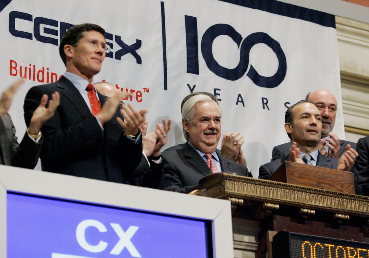 Al año siguiente el equipo estaba de regreso en Primera pero, tras un extenso proceso, los éxitos solo comenzaron a llegar a principios de la década del 2010 a través de contrataciones rutilantes para la Liga y entrenadores del mismo calibre que fueron allanando el terreno.