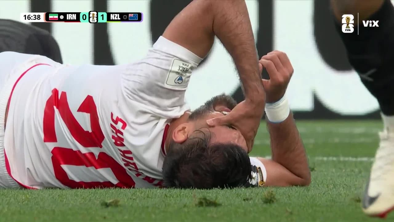¡Hay polémica! El penal que César Ramos no marca en el Irán vs. Nueva Zelanda